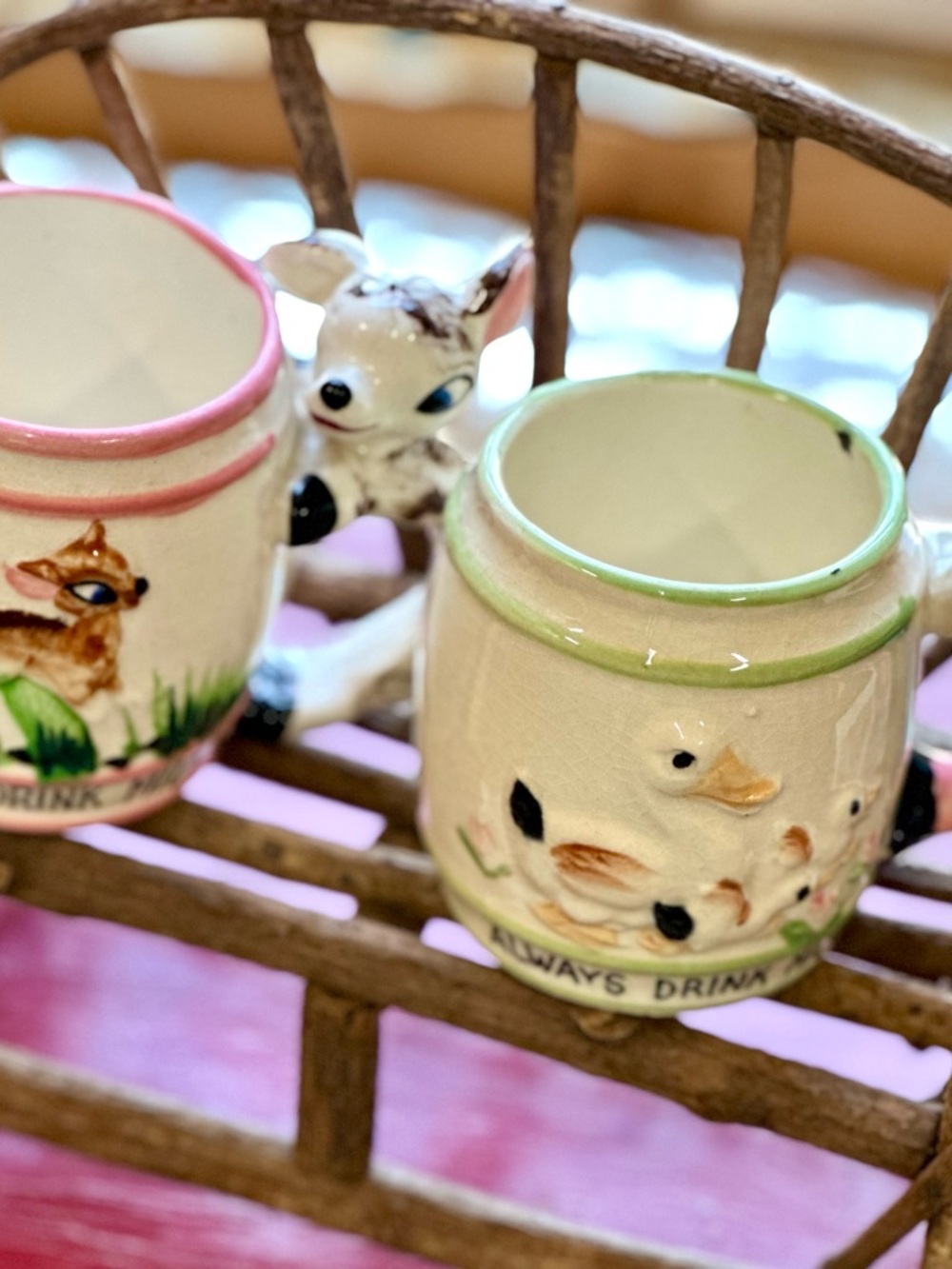 Vintage Set of Always Drink Milk Ceramic Animal Handle Mugs Cream Pastel Accents - Picture 4 of 10